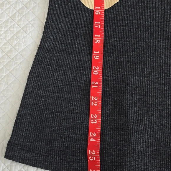 Michael Stars Women's Top - Picture 6 of 10